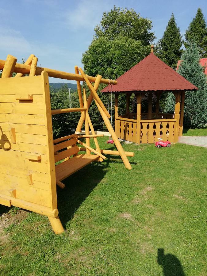 Domek Pod Swierkami Чарна Экстерьер фото